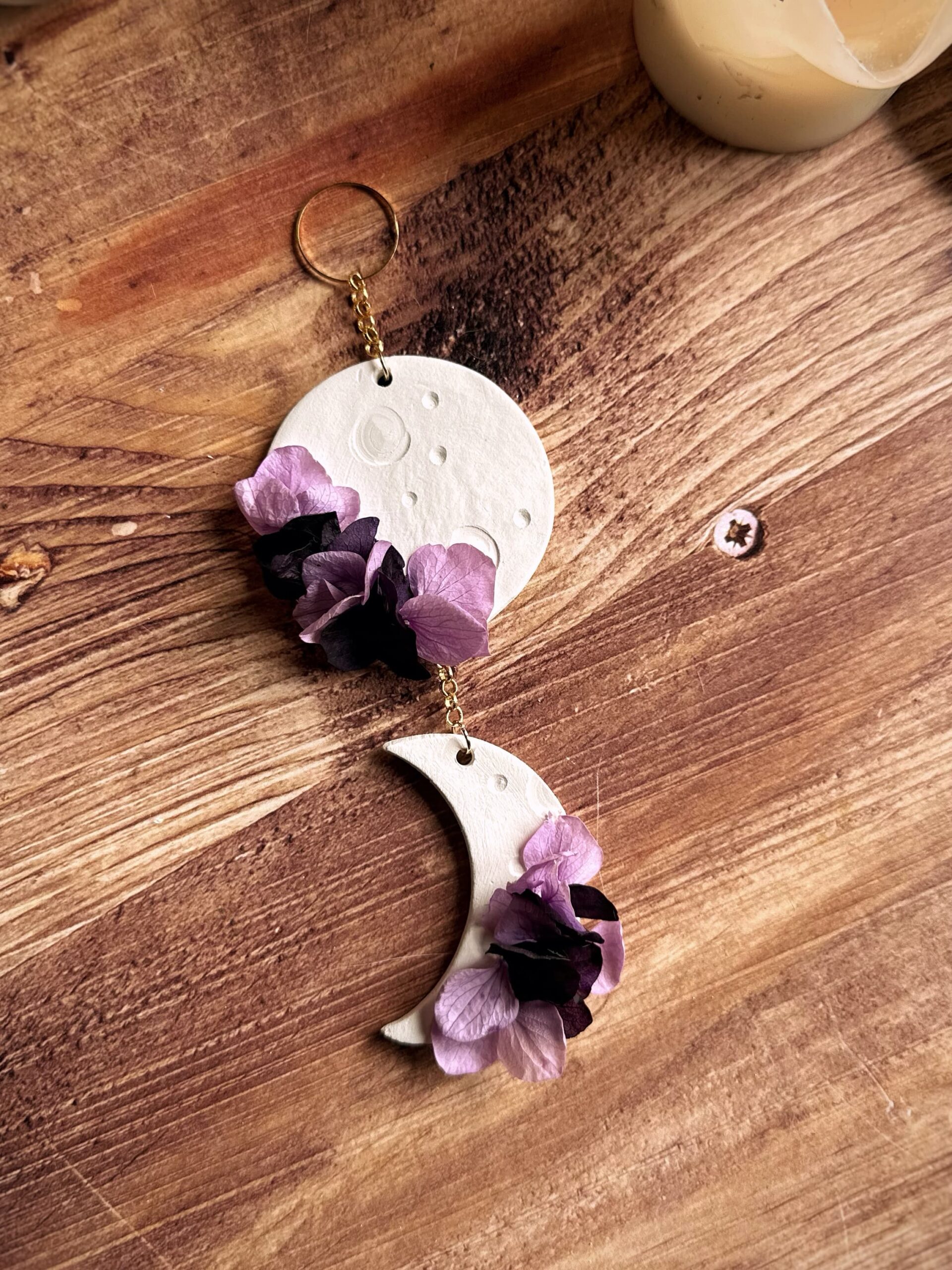 Écho - Mini suspension 2 lunes en fleurs séchées et stabilisées et argile