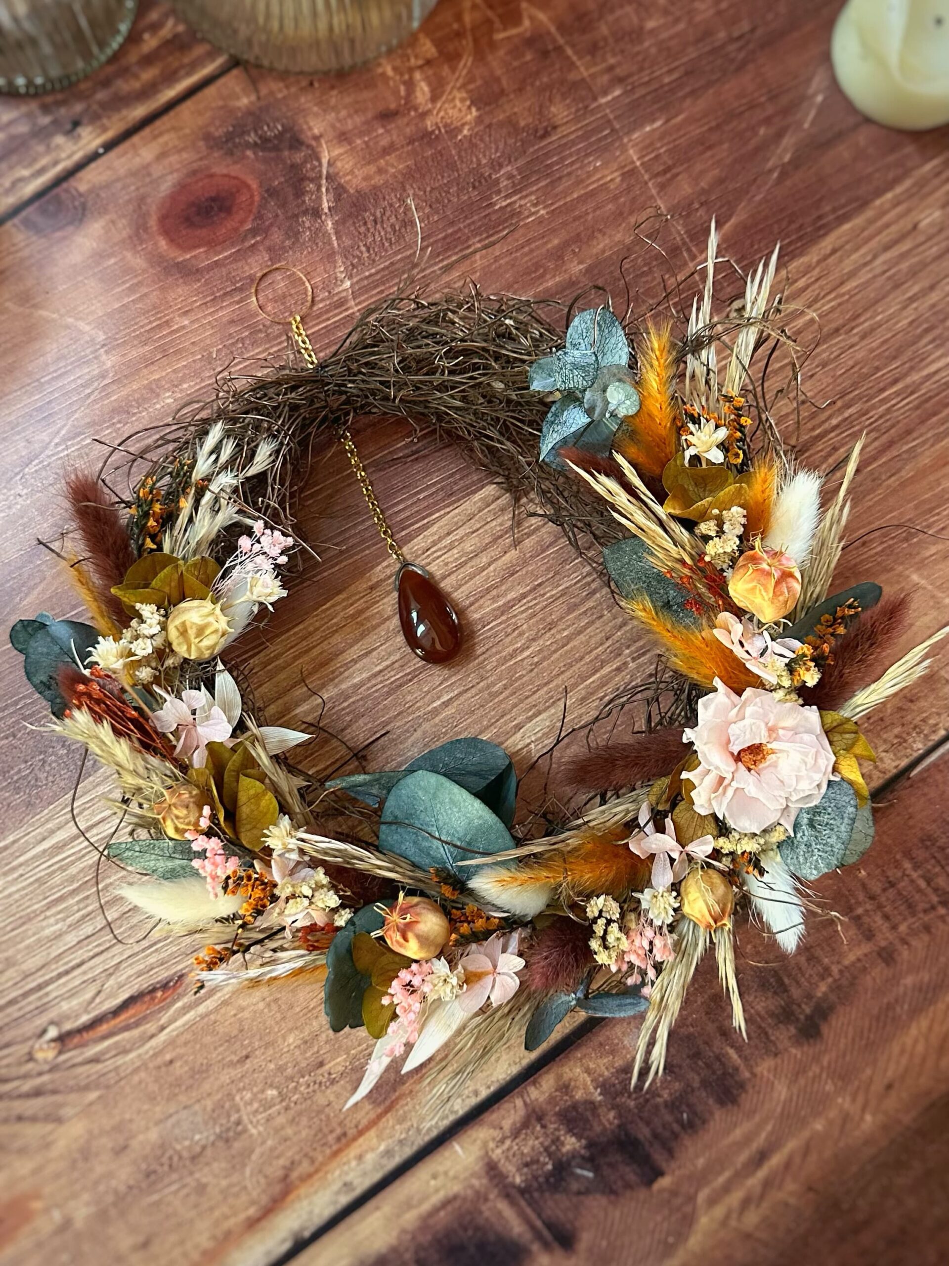 La Voyageuse - Grande couronne en Muehlenbeckia, fleurs séchées et stabilisées